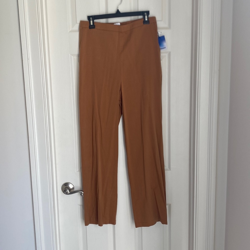 Clay colored abound pants